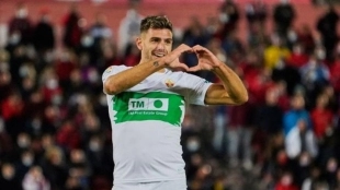 El Elche rechaza una oferta del Sevilla por Boyé
