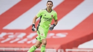Emiliano Martínez pasa las pruebas médicas con el Aston Villa