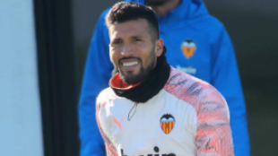 Los problemas de Ezequiel Garay y la zaga valencianista "Foto: Superdeporte"