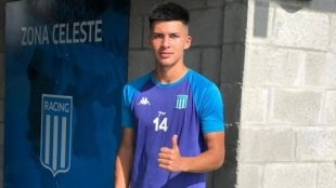 El Barcelona adelanta al Madrid en la carrera por Gonzalo Sosa