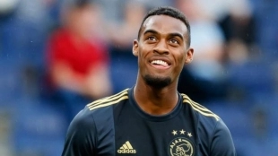 El Bayern Múnich se adelanta en la puja por Ryan Gravenberch