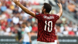 Comienza la puja por Hakan Calhanoglu