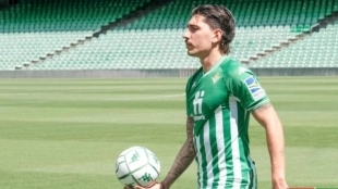 Los planes de futuro de Héctor Bellerín que ansía conocer el Real Betis "Foto: AS"
