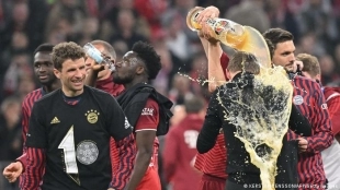 Imagen tomada durante la celebración de los jugadores bávaros. Foto: DW