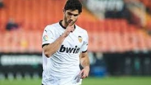 Inminente salida de Gonçalo Guedes - Foto: ABC Sevilla