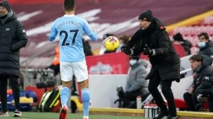 Joao Cancelo: El último trazo en el lienzo de Guardiola