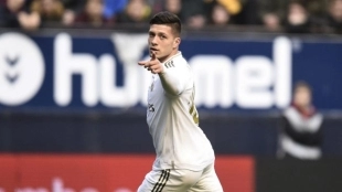 Crece la fiebre por fichar a Jovic. Foto: OK Diario