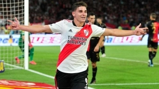 El Manchester United se une a la puja por Julián Álvarez de River