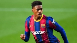 Granada y Napoli pelean por la cesión de Junior Firpo