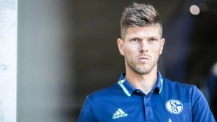 Klaas-Jan Huntelaar cuelga las botas / Bundesliga.com