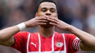 La premier llama a las puertas de Gakpo / PSV.nl