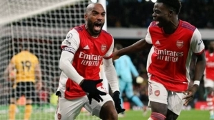 Alexandre Lacazette se gana la renovación con el Arsenal