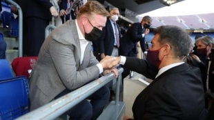 Laporta le dice a Koeman que está buscando otro entrenador. Foto: BCN