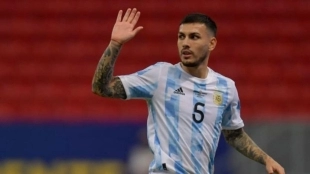 Leandro Paredes, una de las ventas que quiere cerrar el PSG en verano