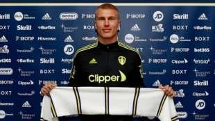 OFICIAL: Rasmus Kristensen, nuevo jugador del Leeds United