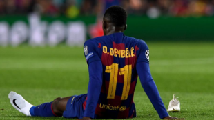 La LFP podría bloquear el fichaje de un '9' en el Barça "Foto: La Vanguardia"