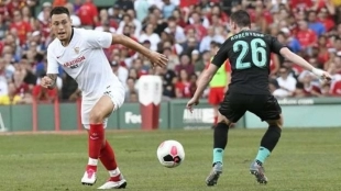 El Liverpool tiene a Ocampos en la recámara por si sale Minamino. Foto: BeSoccer