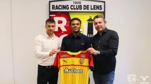 La Premier League no le quita el ojo a Openda / Rclens.fr