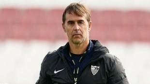 Lopetegui estuvo cerca de dejar el Sevilla en verano - Foto: Muchodeporte