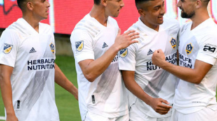 LA Galaxy ya definió al sustituto de Guillermo Barros Schelotto "Foto: Last Word On Sports"