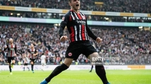 Filip Kostic saldrá del Eintracht el próximo verano. Foto: Getty