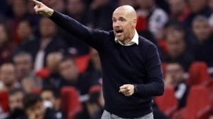 Los 5 fichajes que habría pedido Erik Ten Hag al Barcelona para la próxima temporada