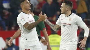 El Sevilla FC negocia las renovaciones de Ocampos y Diego Carlos "Foto: Marca"