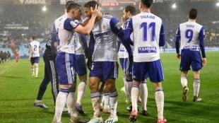 El Betis avanza por las dos estrellas del Zaragoza. Foto: El Desmarque
