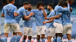 El intercambio de estrellas que preparan Barcelona y Manchester City