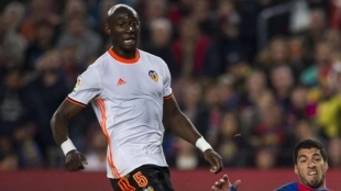 Mangala coge enteros para ser el nuevo central del Valencia