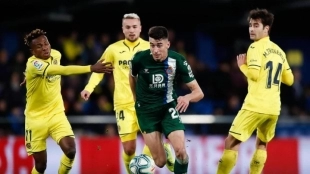 Marc Roca sería una opción interesante para el Villarreal