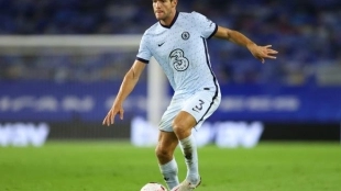 Inter y Juventus pelean por el fichaje de Marcos Alonso