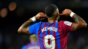El Newcastle United prepara una oferta por Memphis Depay