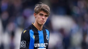 Al Milan se le complica el fichaje de De Ketelaere - Foto: Fútbol Inglés