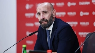  El Sevilla acudirá al mercado invernal en busca de un defensa