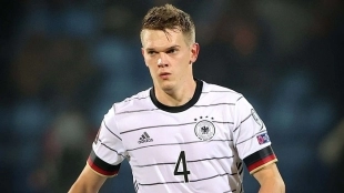 Mourinho quiere a Ginter en la Roma / Goal.com