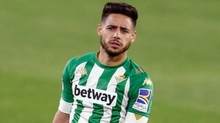 Oferta turca por Álex Moreno / Teamtalk.com