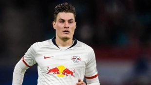 Patrik Schick, un viejo conocido de Monchi para el ataque del Sevilla