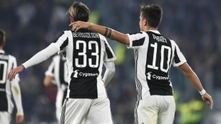 La petición de Mourinho: Dybala y Bernardeschi