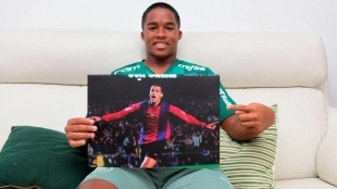 Rivaldo, ex jugador del FC Barcelona, uno de los ídolos de la nueva joya de Brasil. Foto: SPORT