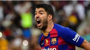 Luis Suárez señala al culpable del empate ante el Celta. Foto: Depor