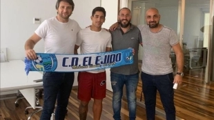OFICIAL: El Ejido ficha al hermano menor de Riquelme | CD Ejido
