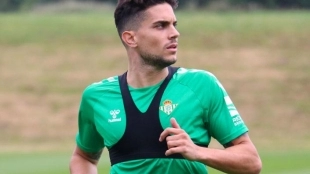 Marc Bartra podría salir del Real Betis. Foto: Marca