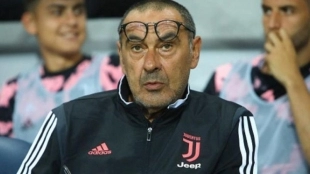 Sarri podría volver a los banquillos tras su despido de la Juventus / Futbolred.com