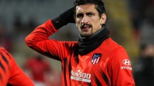 Savic adelanta a Giménez en la carrera por la continuidad en el Atlético