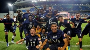 La selección francesa sub 17, campeona de Europa: UEFA.