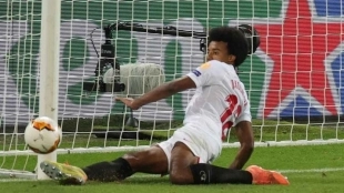 El Sevilla rechaza una oferta importante por Koundé. Foto: El Español