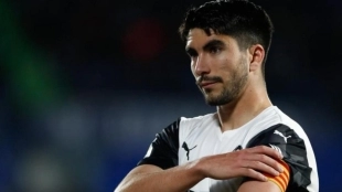Los 2 jugadores que tiene que vender el Atlético para fichar a Carlos Soler