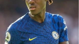 Trevoh Chalobah renueva con el Chelsea "Foto: LiveFutbol"