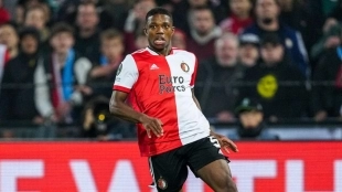 CERRADO: El United anuncia el fichaje de Tyrell Malacia
